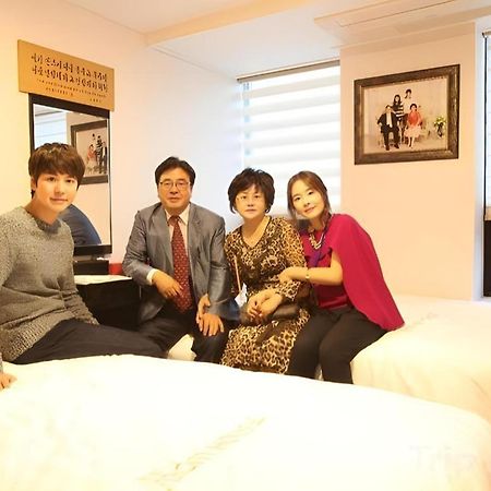 Hotel Myeongdong Mom House à Séoul Extérieur photo